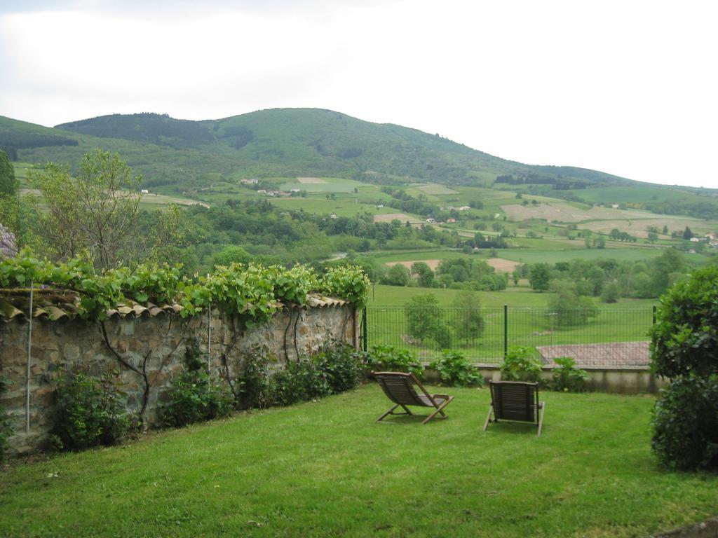 Hotel La Ferme Berger Les Ardillats Exterior foto